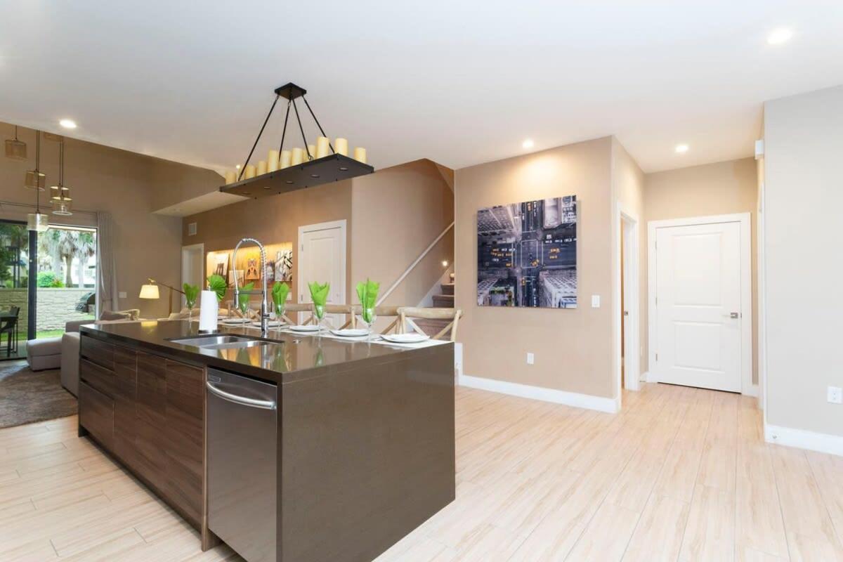 Stunning 4 Bd Close To Disney @ Magic Village Resort 7537 Orlando Zewnętrze zdjęcie